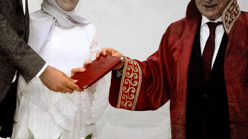 FETÖ'nün yeni yöntemleri deşifre oldu: Katolog evliliklerine devam ediliyor! haberinin görseli