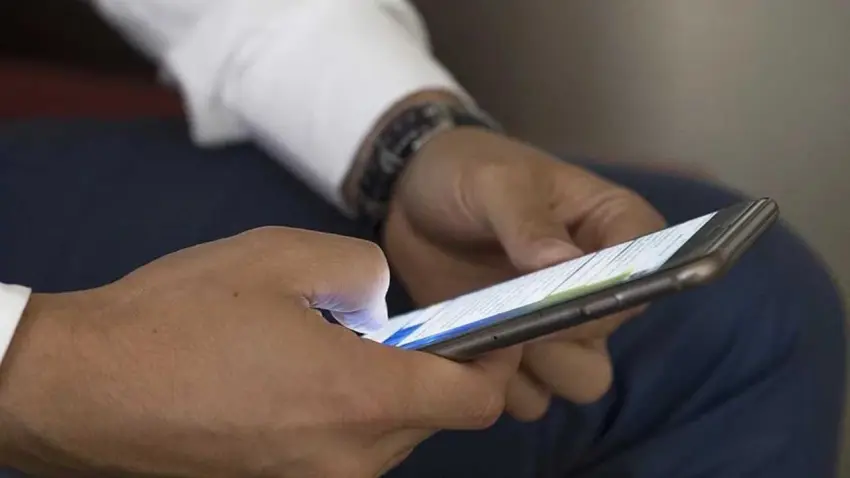 İthal cep telefonlarına zam yolda! haberinin görseli