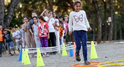 İzmir’de Mahalle Şenliği coşkusu Kadifekale’ye taşındı