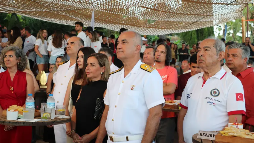 yat yarısı