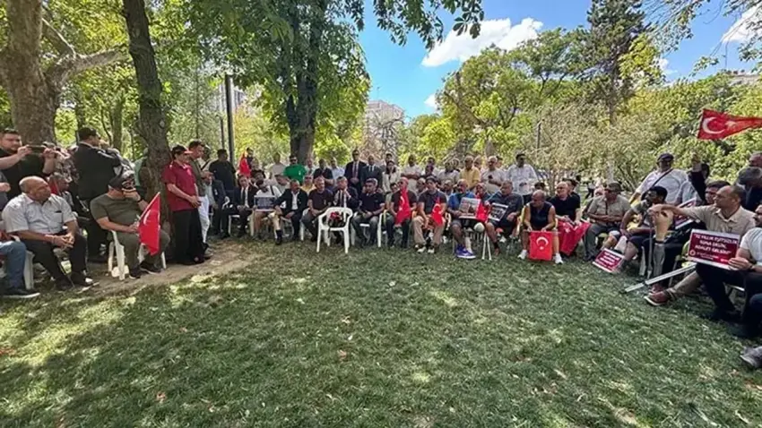Özgür Özel'den Güvenpark'ta şehit aileleri ve gazilere destek ziyareti haberinin görseli