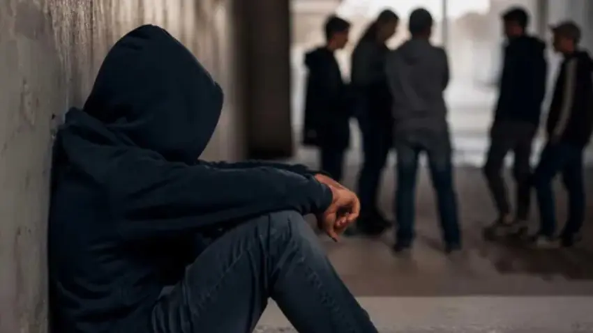 Suça sürüklenen çocuk düzenlemesinde yeni dönem: 15-18 yaş arasına müebbet hapis cezası geliyor!  haberinin görseli