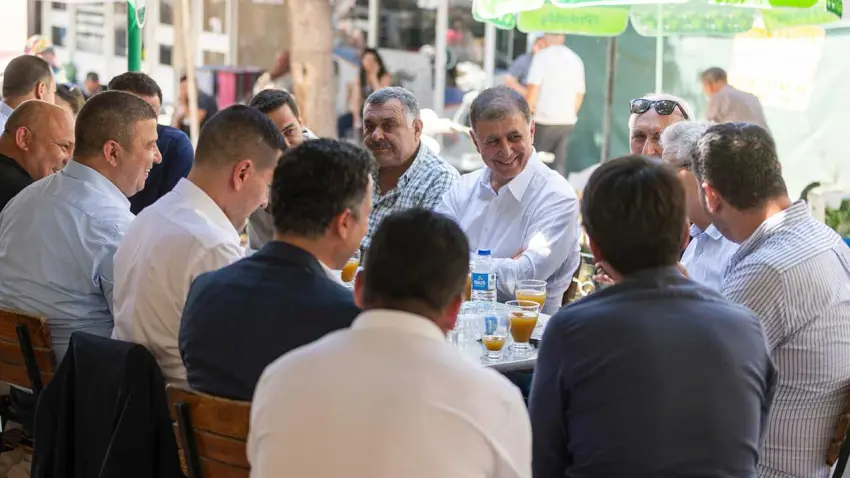 Başkan Tugay, Tire'de yatırımları inceledi, vatandaşların taleplerini dinledi haberinin görseli