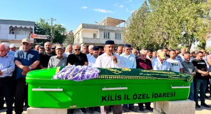 Eşi tarafından öldürülen Hülya Eser son yolculuğuna uğurlandı