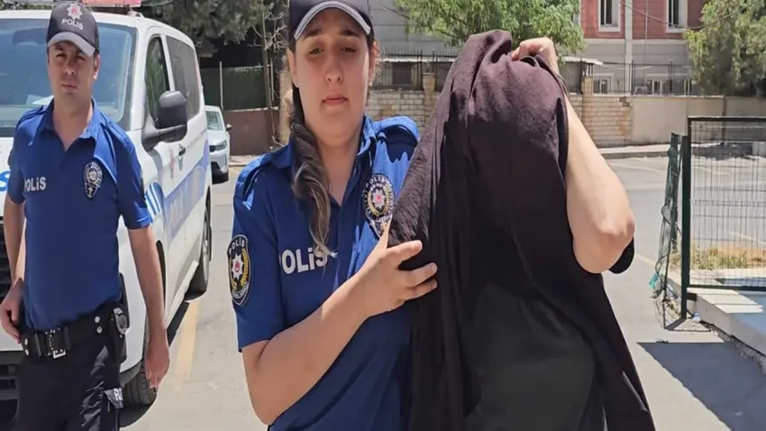 Sahte hemşirenin bebek kaçırma girişimi hastaneyi ayağa kaldırdı: Şüpheli adliyede! haberinin görseli