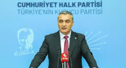 CHP'de 8 il yönetimi görevden alındı, 7 ile yeni başkan atandı
