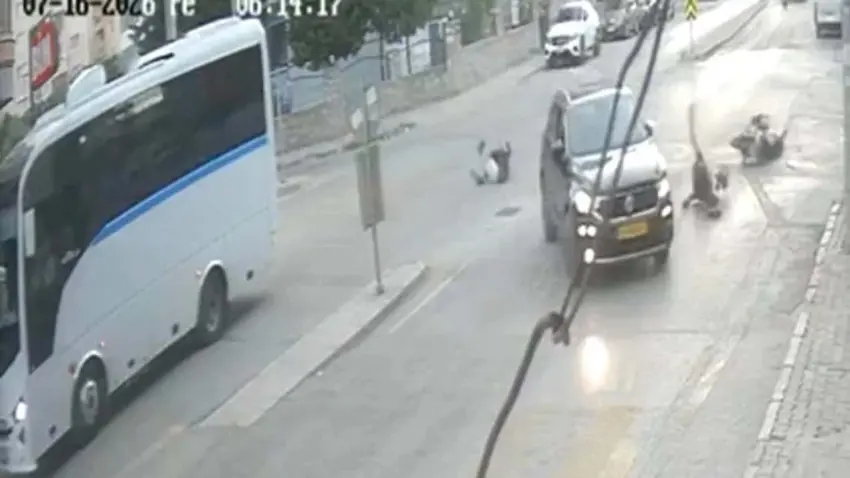 İzmir haber: Buca'da otomobilin çarptığı motosiklet sürücüsü yaralandı, kaçan sürücü yakalandı haberinin görseli
