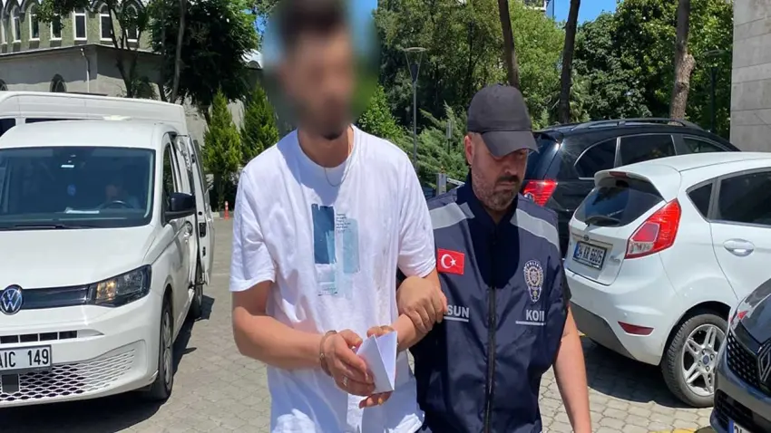 Kaçak sigara operasyonu: Kamyonette yakalandılar, 2 gözaltı haberinin görseli