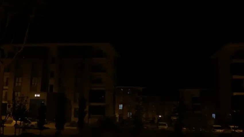Sivrice beşik gibi sallandı: Elazığ’da korkutan deprem! haberinin görseli