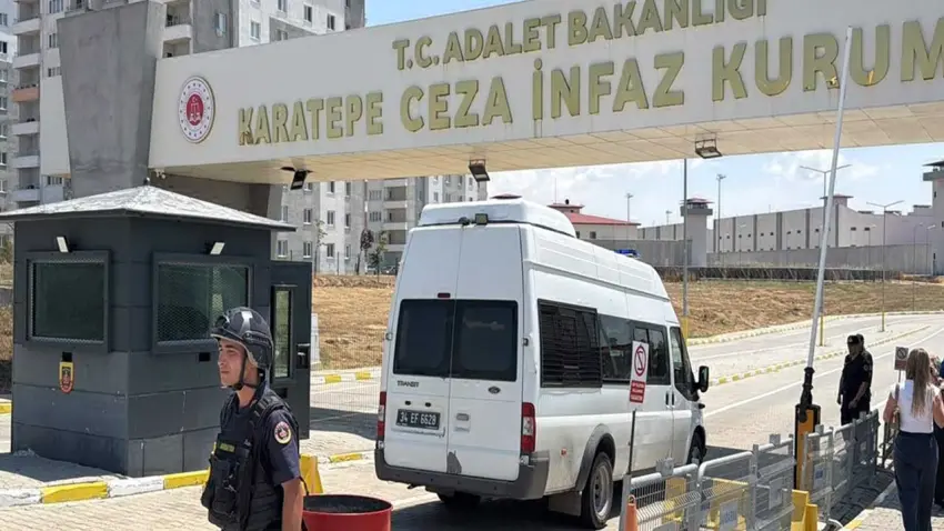 Tutuklanan Haluk Levent Karatepe Cezaevi’ne gönderildi! haberinin görseli