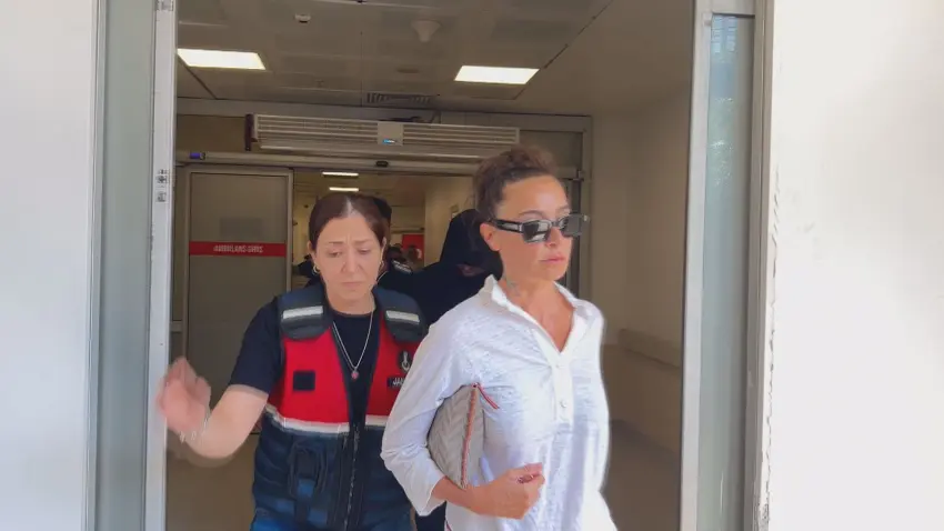 Uyuşturucu soruşturması kapsamında gözaltına alınan ünlüler Adli Tıp'a getirildi haberinin görseli