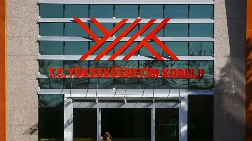 YÖK'ten depremzede öğrencilere bir yıl daha özel öğrencilik hakkı haberinin görseli