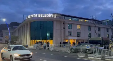 Beykoz Belediyesi soruşturmasında 2 şüpheli tutuklandı