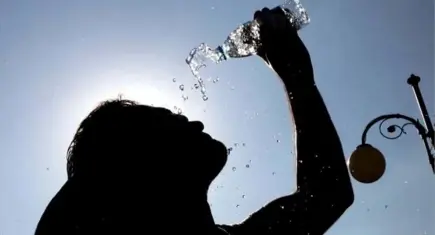 Meteoroloji tarih verdi: Sıcaklıklar hangi bölgelerde 40 dereceyi aşacak?