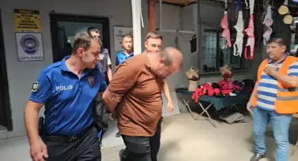 Pazarda kadınları gizlice görüntülediği iddia edilen şüpheli gözaltında