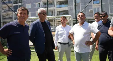 Kemalpaşa’da yatırımlar meclis üyelerine sahada anlatıldı