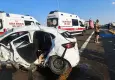 Şanlıurfa'da can pazarı! Hafif ticari araç ile otomobil çarpıştı: 2 ölü, 9 yaralı