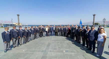 20 Temmuz Barış ve Özgürlük Bayramı İzmir’de törenle kutlandı