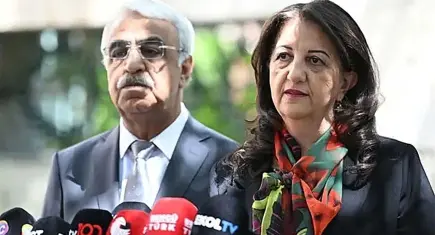 DEM Parti İmralı Heyeti Abdullah Öcalan ile görüştü: Masada "Çerçeve Yasa" var