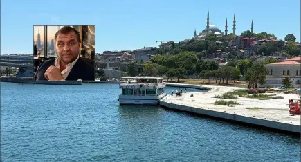 Haliç’te facia: Köprü ayağına çarpan tur teknesinden denize düşen personel hayatını kaybetti