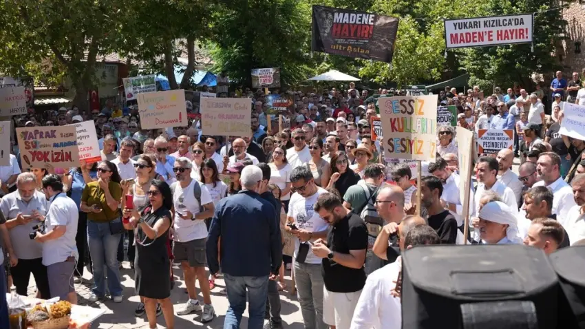 Kemalpaşa’da maden nöbeti: Birlik olursak bu doğa talanını durdururuz! haberinin görseli