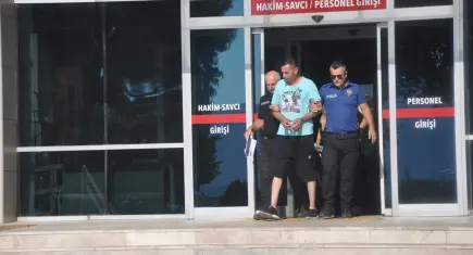 Ödemiş’teki iş yeri kundakçısı tutuklandı: Arızalı motosiklet yüzünden binayı yaktı!