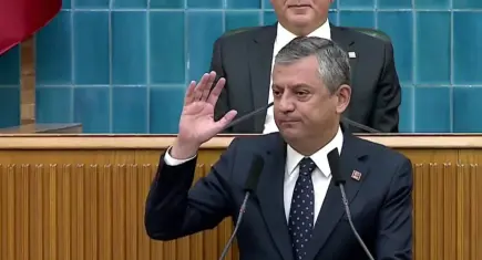 CHP'de kritik grup toplantısı: Özgür Özel'den 'veda' mesajı
