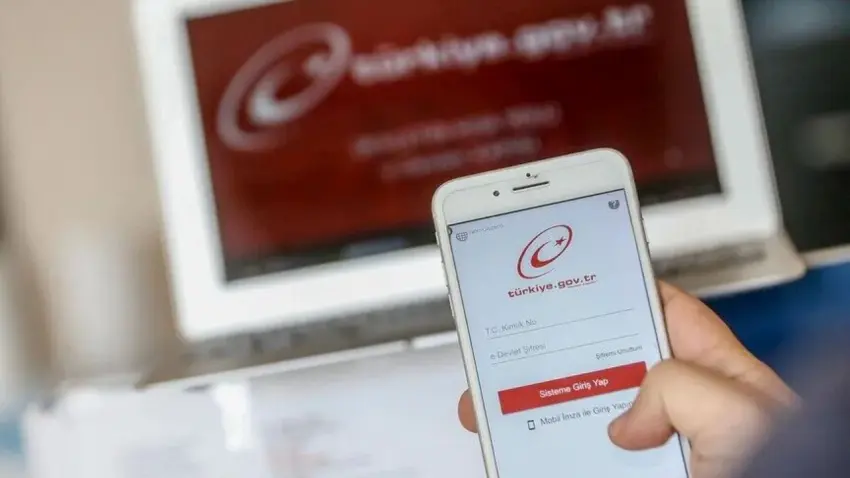 e-Devlet'te en çok SGK hizmetleri kullanıldı: İşte ilk 5 uygulama haberinin görseli