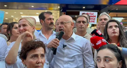 Özgür Özel’in kuracağı yeni partinin ilk il binası Samsun’da tutuldu