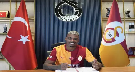 Sözleşmesi sona eren Mario Lemina Galatasaray ile yeniden anlaştı