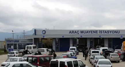 Araç sahipleri dikkat! TÜVTÜRK uyardı: Muayene randevusu için para ödemeyin