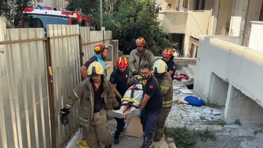 Avcılar’da kentsel dönüşüm faciası: Kiriş çöktü, işçi enkaz altında kaldı haberinin görseli
