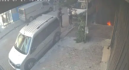 Çocukların yaktığı lastiğin dumanından etkilenen KOAH hastası kadın şikayetçi oldu