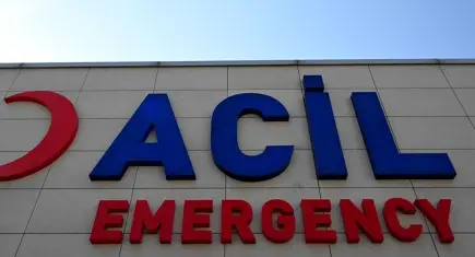 Freni boşalan kamyonun altında kalan kız çocuğu hayatını kaybetti