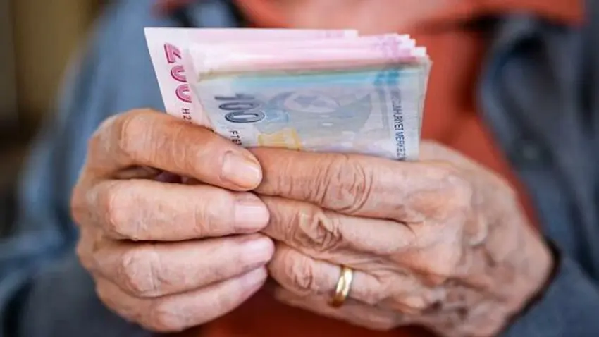 Malulen emeklilikte kritik detay! SGK açıkladı: Bu kişilerin emeklilik hakkı yanıyor haberinin görseli