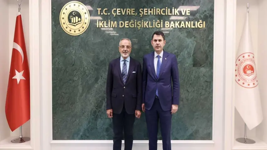 Bakan Kurum, DEM Parti Ağrı Milletvekili Sakık ile bir araya geldi