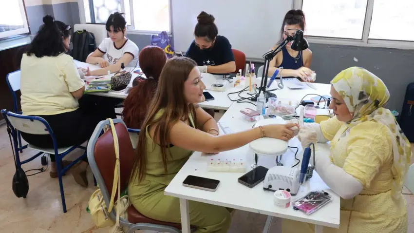 Bayraklı’da ücretsiz kurslarla kadınlara meslek desteği haberinin görseli