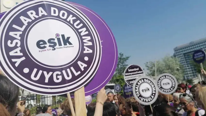 EŞİK'ten kadın sünneti tepkisi haberinin görseli