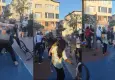 Parkta ‘kızıma tokat attın’ kavgası! Kadınlar tartıştı, eşler birbirine girdi