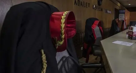 Sahte hakim çetesine operasyon: Komşuları ‘hakimi kaçırıyorlar' diye polisi aradı! Doktor eşi gerçeği operasyonda öğrendi 