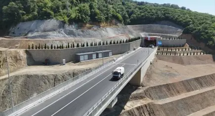 Yalova-Armutlu yolu yarın hizmete açılıyor: Seyahat süresi yarıya inecek