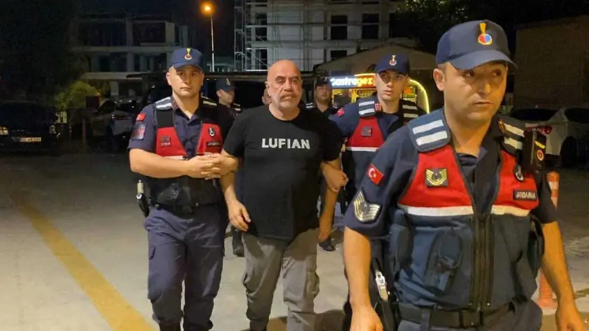 Yönetmen Ezel Akay’a adli kontrol şartı haberinin görseli