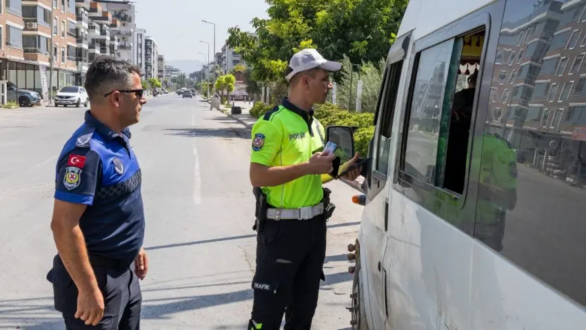 Büyükşehir’den Torbalı'da işçi taşımacılığına sıkı takip! haberinin görseli