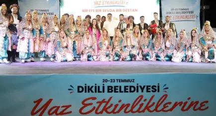 Dikili’de 4 günlük yaz şöleni: Külür ve sanat rüzgârı esti!