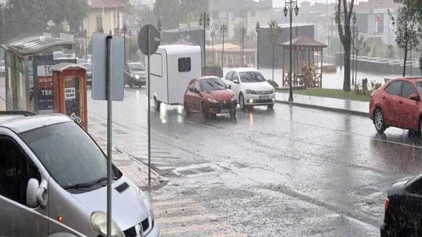 Tekirdağ'da sağanak etkili oldu haberinin görseli