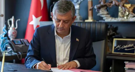 YENİ Parti TBMM sitesinde: TBMM'de ana muhalefet değişti!