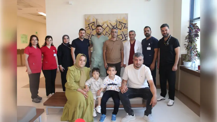 9 Yaşındaki Down Sendromlu Yakup'a hayat öpücüğü: Umut köprüsü hayat kurtardı haberinin görseli