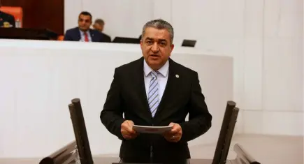  CHP’de istifa tartışmaları sürüyor: Bedri Serter’den Yeni Parti kararı