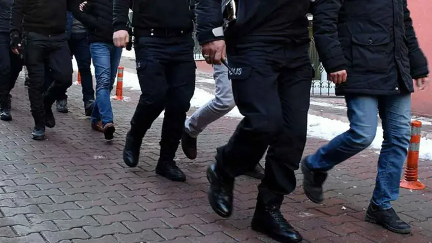 İzmir merkezli yasa dışı bahis operasyonunda 20 tutuklama haberinin görseli