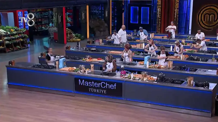 MasterChef 2026'da bugün ana kadroya giren isim belli oldu! MasterChef’in 8. yarışmacısı kim? haberinin görseli